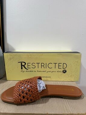 Restricted R-Aiden Slide Sandal - Whiskey Brown